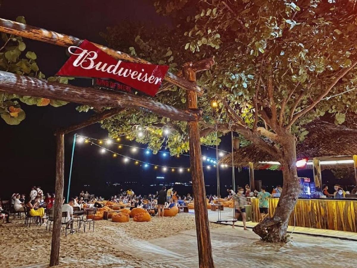 Ifriends Hostel Нячанг Екстер'єр фото